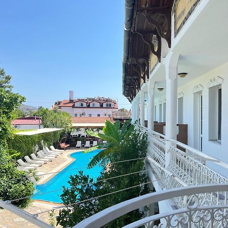 Central Park Otel - Adult Only Дальян Екстер'єр фото