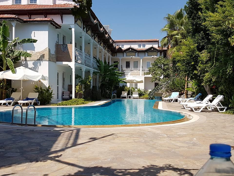 Central Park Otel - Adult Only Дальян Екстер'єр фото
